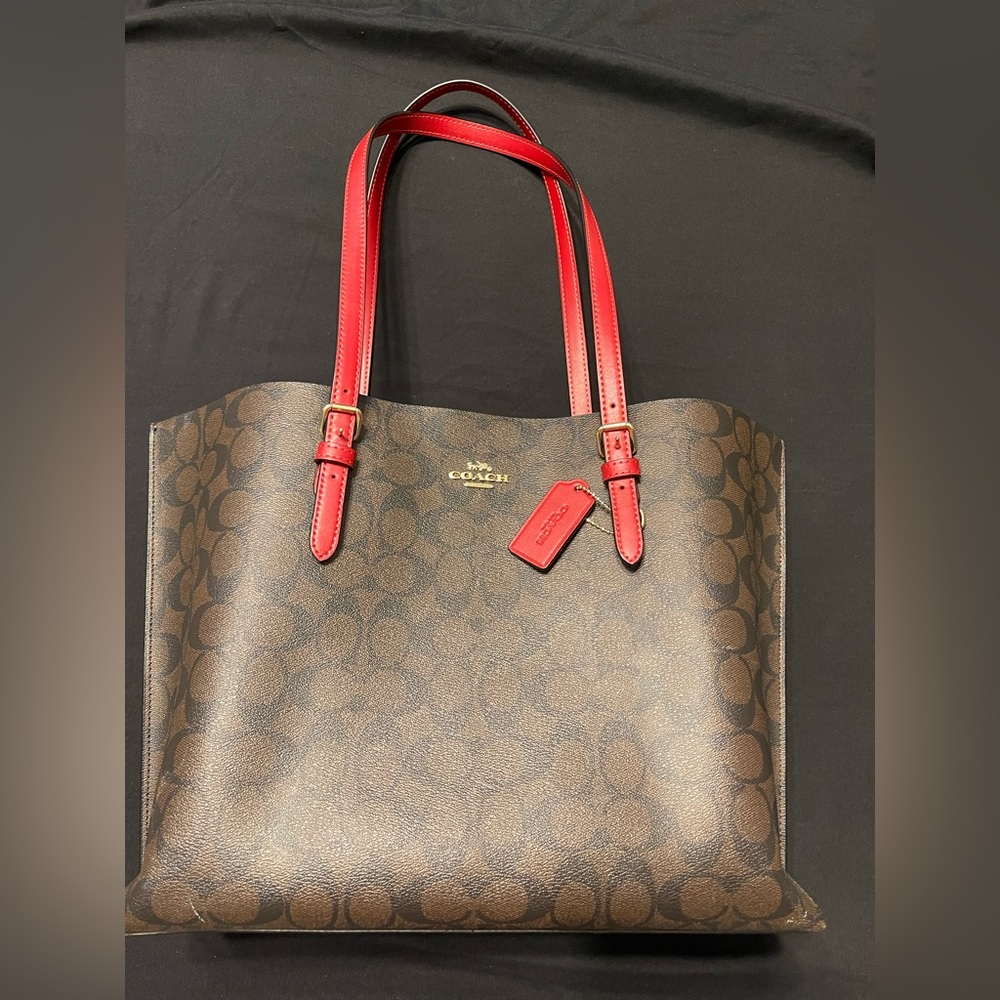 Beautiful Coach Tote